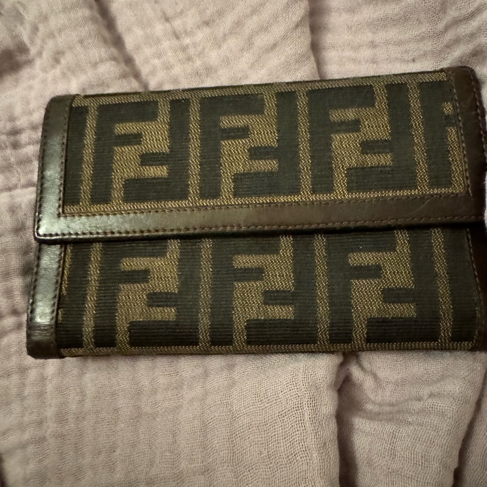 Fendi Vintage Zucca FF Logo Compact Wallet